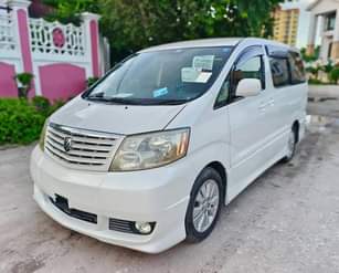 A picture of TOYOTA ALPHARD BEI...........22.5M
