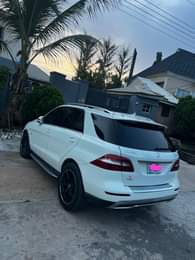 A picture of Few months used 2013 Ml350 18 7m net price Abuja