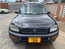 A picture of TOYOTA RAv4 OLD