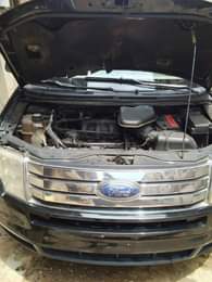 A picture of Ford Edge 2008 model available for sale Tokunbo standard pristine