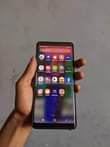 A picture of Samsung note 8
