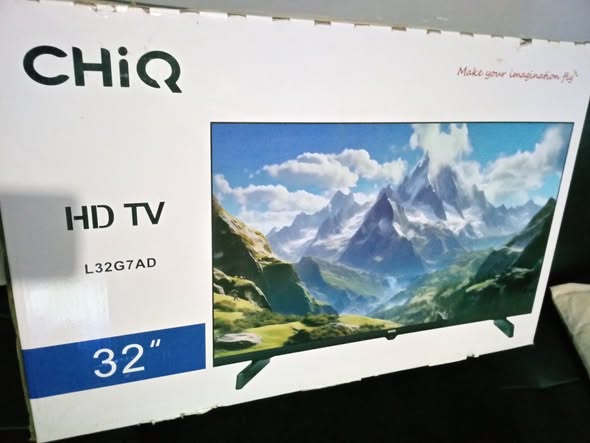 A picture of CHIQ 32 INCH TV