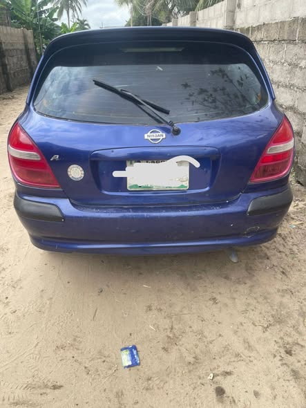 A picture of Nissan Almera 07043283348