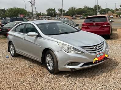 A picture of Hyundai sonata 2013 Everything working perfectly Buy and drive condition