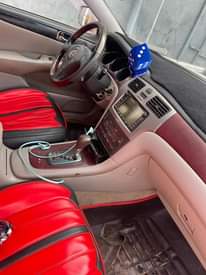 A picture of Lexus Es300 Benin 09153543410
