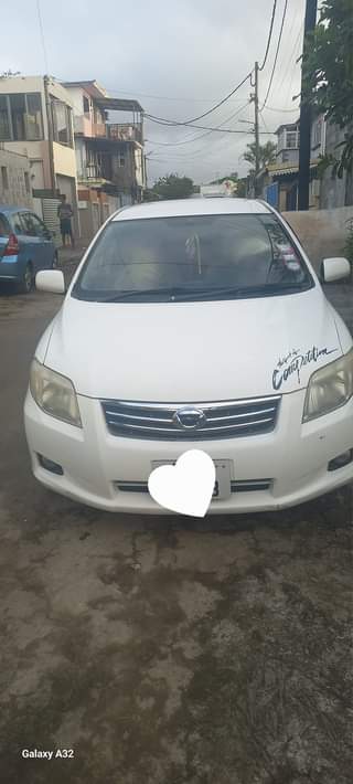 used toyota axio