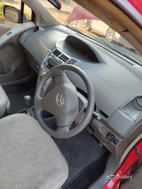 A picture of Toyota vitz