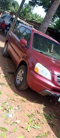A picture of 2004 Honda 2004