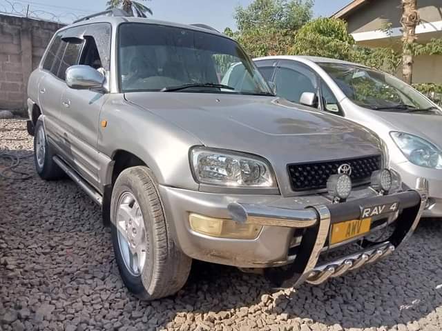 A picture of Rava 4 milion 5 8 Ipo mwanza Automatic Engine safi