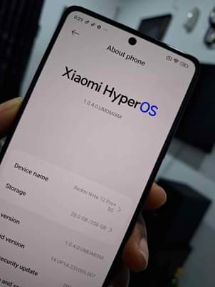 A picture of 256GB 8GB Ram Dual SIM with 5G connectivity 200MP Rear