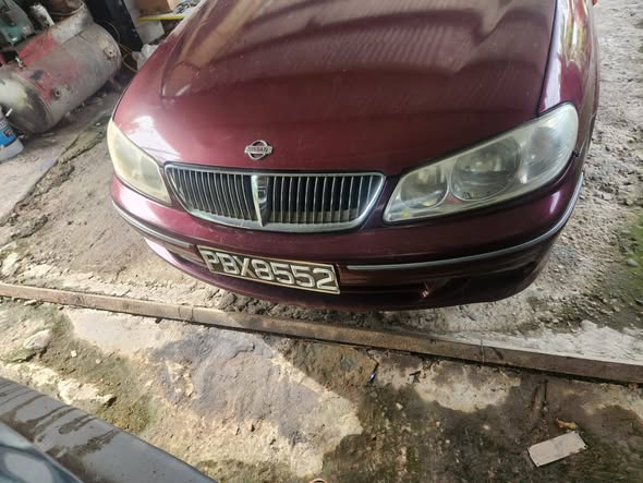 nissan almera