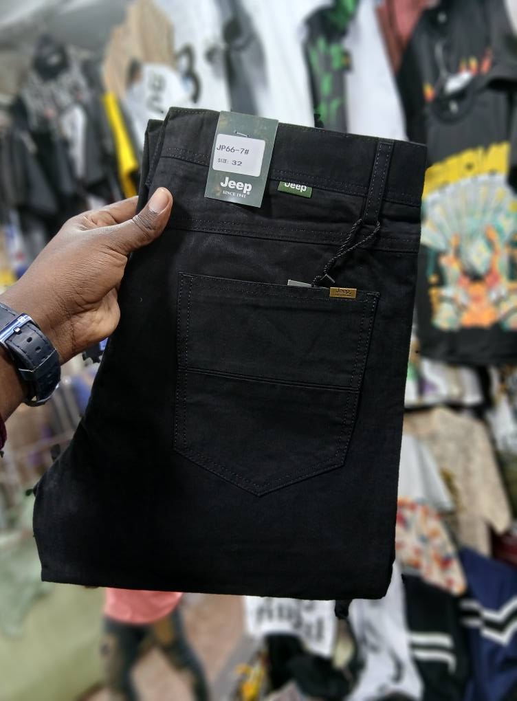 A picture of Jeep kaki trousers