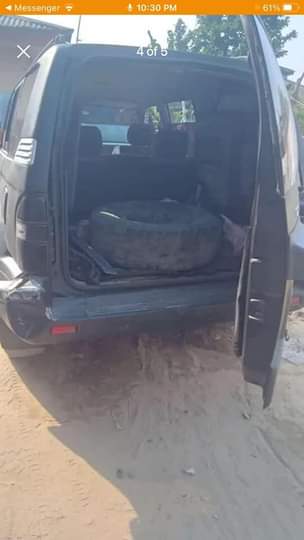 A picture of 1999 Model 4 plugs Engine Automatic gear 4x4 Sound engine