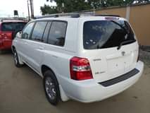 A picture of 2006 Toyota Highlander Price 6 7m Location Amuwo odofin Lagos