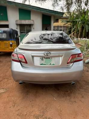 A picture of Fastest Fingers Extremely Clean Registered 2010 Toyota Camry XLE V6