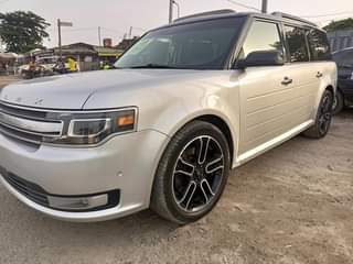 A picture of Ford FLEX 2014 Silver 08032534466
