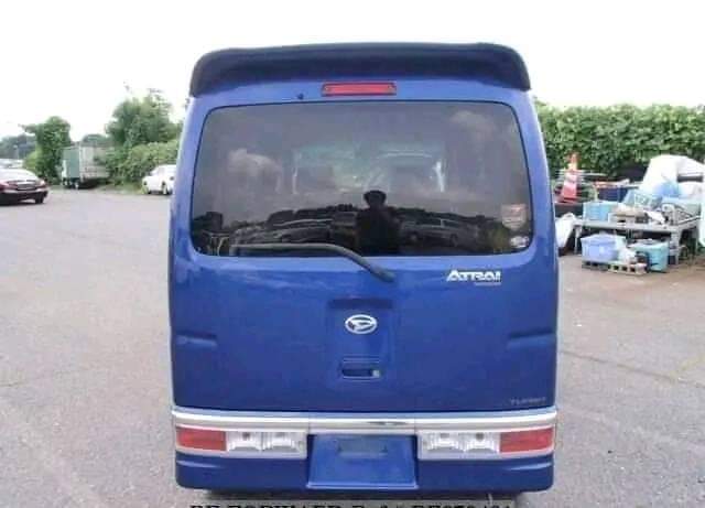A picture of Tokumbo Mini Bus For Sell