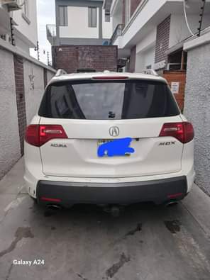 A picture of Acura MDX 2007 First body paint Untouched engine and gear