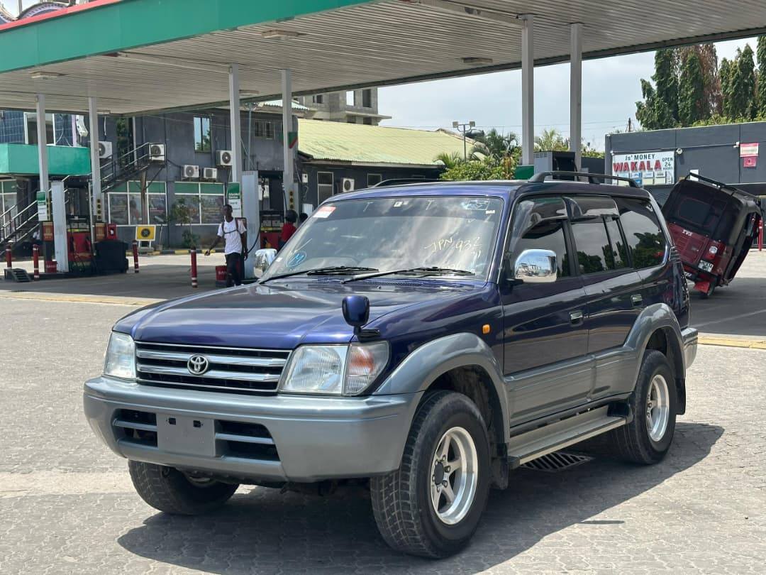 A picture of PRADO MCHAGA CHASSIS YA DIESEL KWA MILN 48