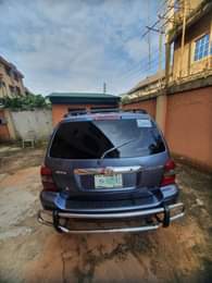 A picture of Toyota Highlander 04 Excellent new engine Excellent new gear AC