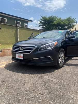 A picture of Foreign used Hyundai sonata 017
