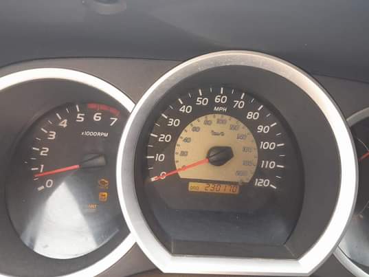 A picture of Few months registered Toyota Tacoma well maintained pure first body