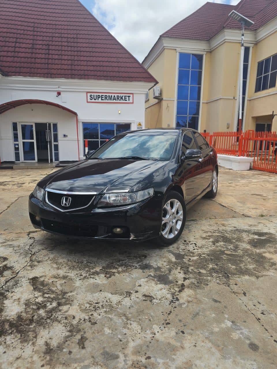 A picture of Distress Distress Direct Honda accord European with everything bless Accident