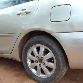 A picture of Toyota Camry 2004 XLE
