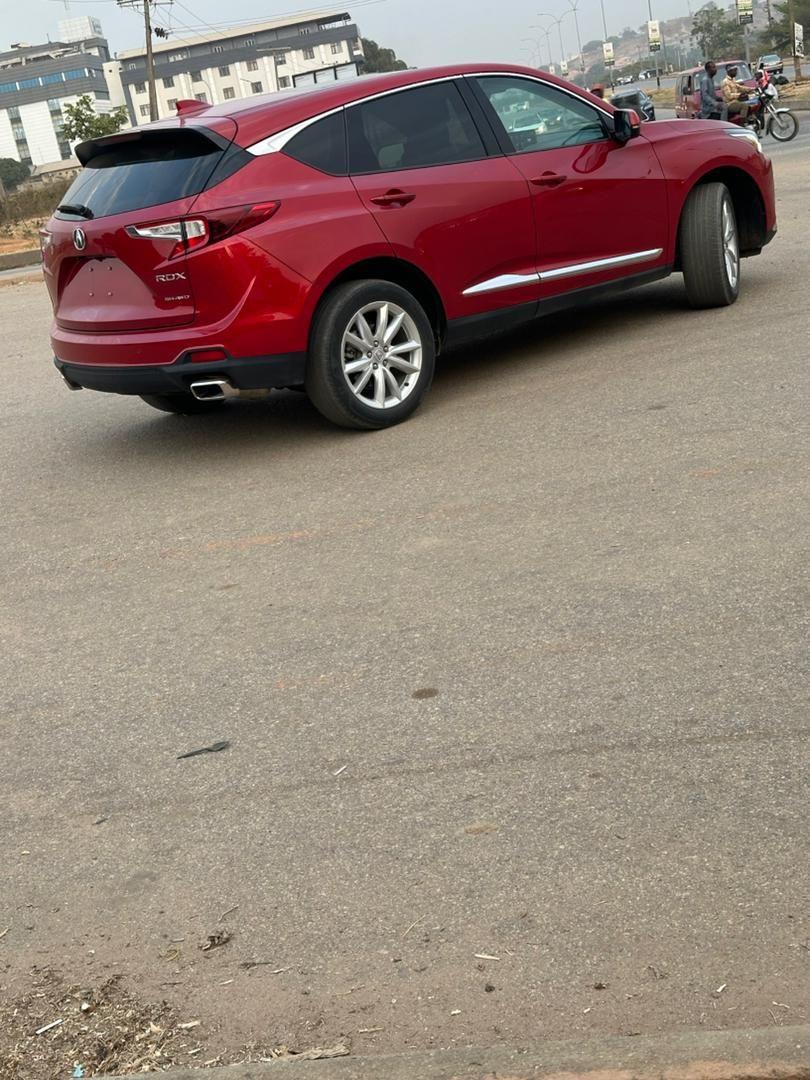 A picture of 2024 Acura MDX with original duty
