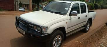 used toyota hilux