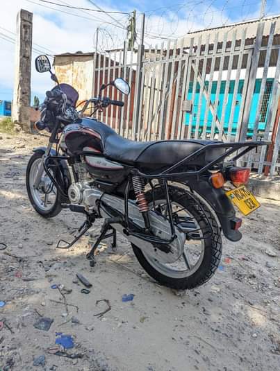 A picture of BOXER BM CC 150