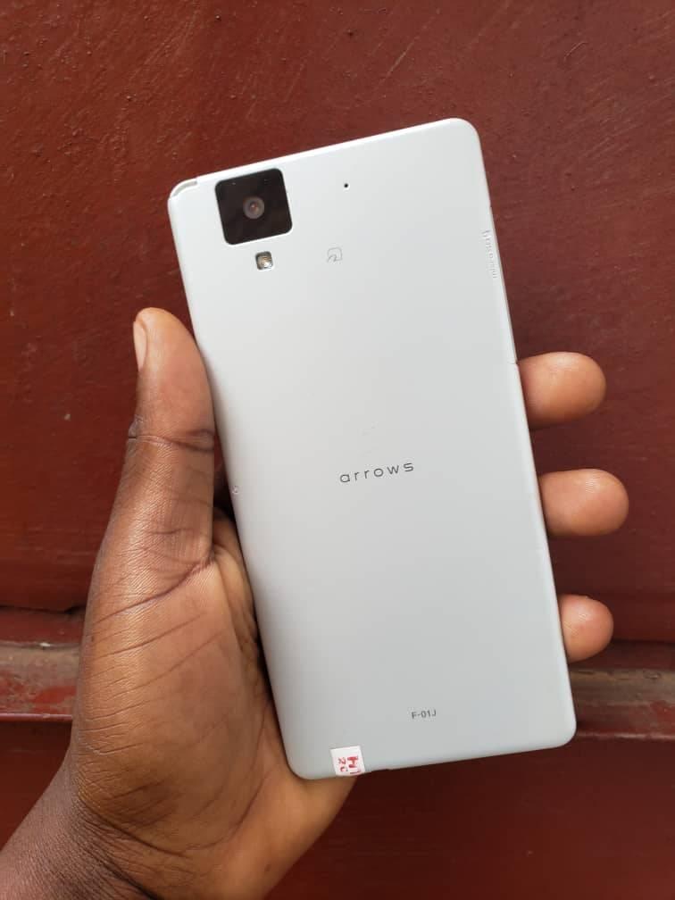 A picture of Docomo arrows f01j