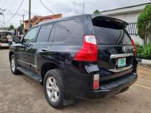 A picture of 2013 LEXUS GX460