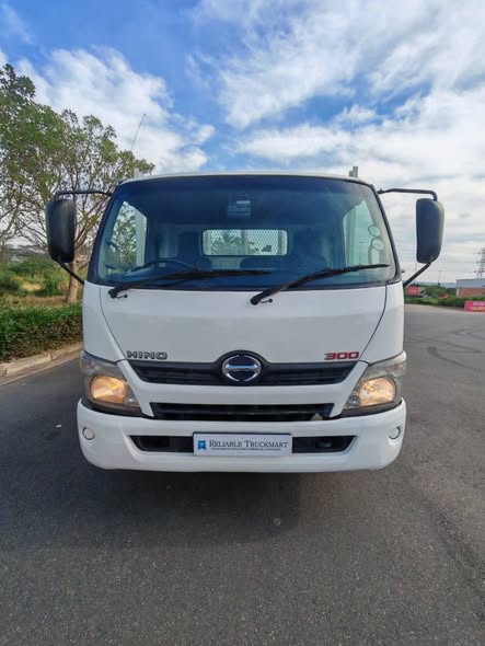 hino trucks