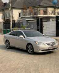 A picture of FOREIGN USED 2011 LEXUS ES350 FULL OPTION Panoramic Roof Thumbstart