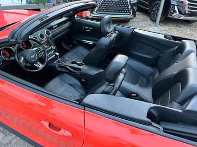 A picture of 2015 Ford Mustang Convertible foreign price 38M Location Abuja 08160229979