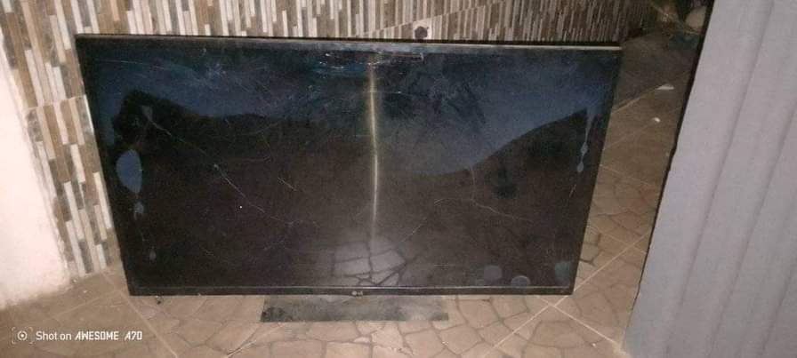 A picture of Television with bad screen