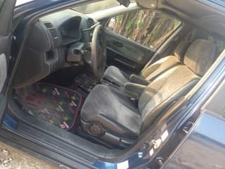 A picture of Honda crv 04
