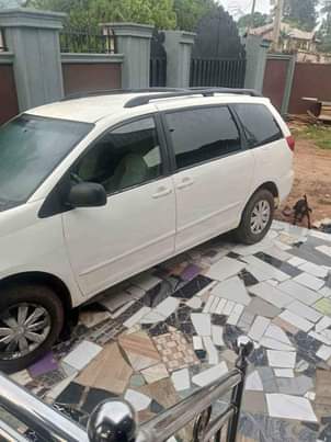 A picture of Clean Sienna 04 05