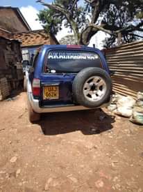 A picture of 1998 Toyota 1999 19