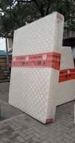A picture of Lala bila maumivu sasa tumia supreme mattress Bora zaidi Call