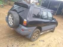 A picture of Super sharp 04 toyota rav4 Engine gear are extremely ok