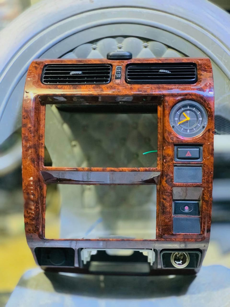 A picture of Prado tz ac panel 1997 1998 Whatsapp 92311968420