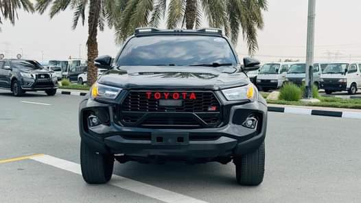 A picture of TOYOTA HILUX 2019 RIGHT HAND DRIVE BODY Pickup FUEL Diesel