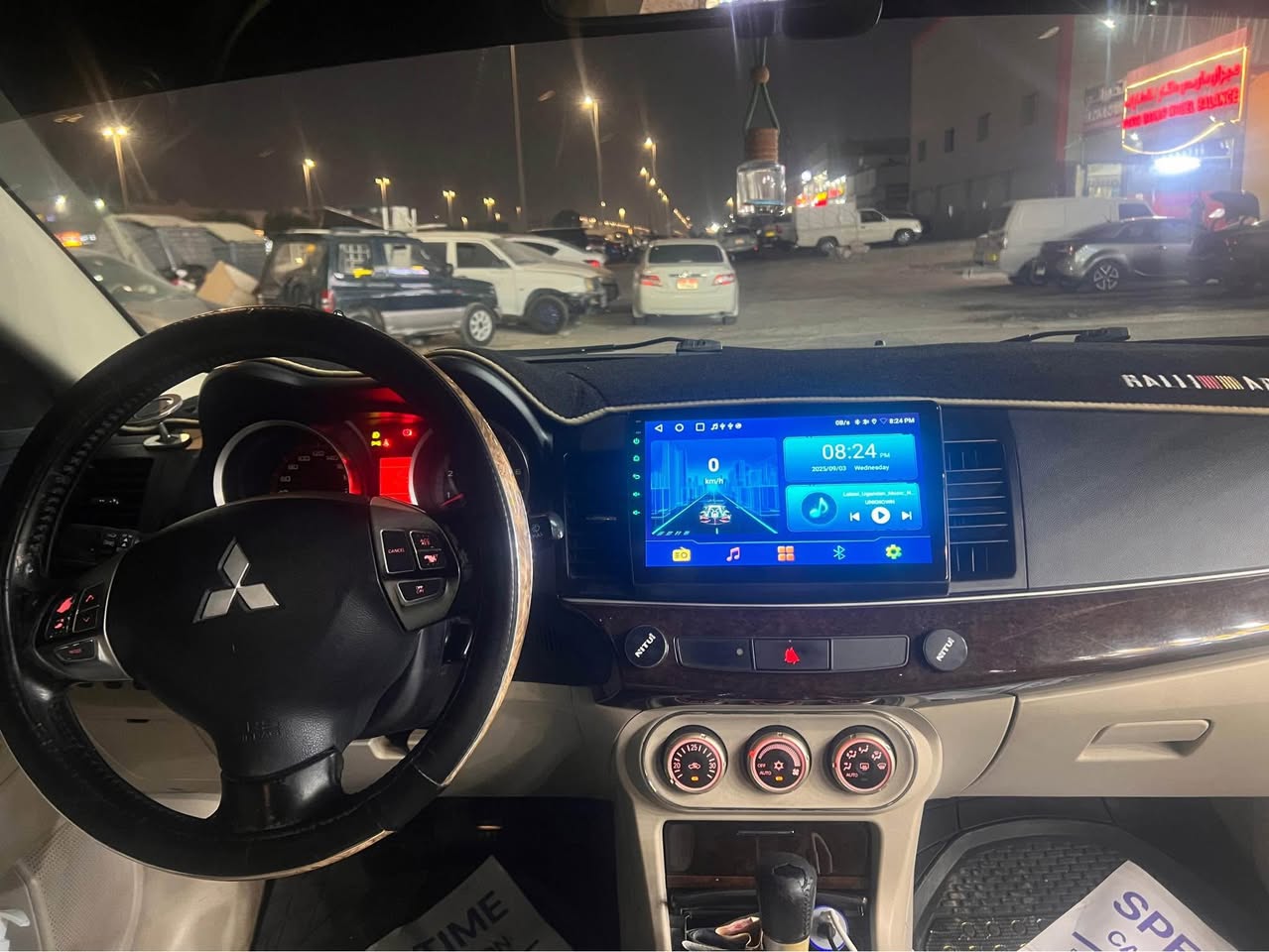 A picture of Mitsubishi lancer for sale 0502941253 