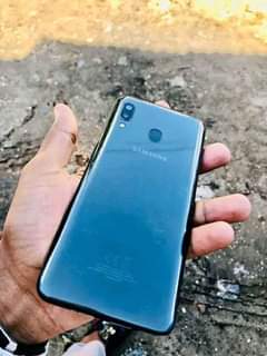 samsung a20