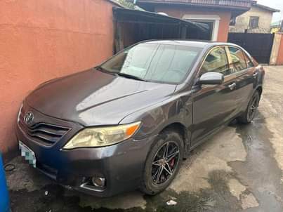 A picture of Reg Camry 2010