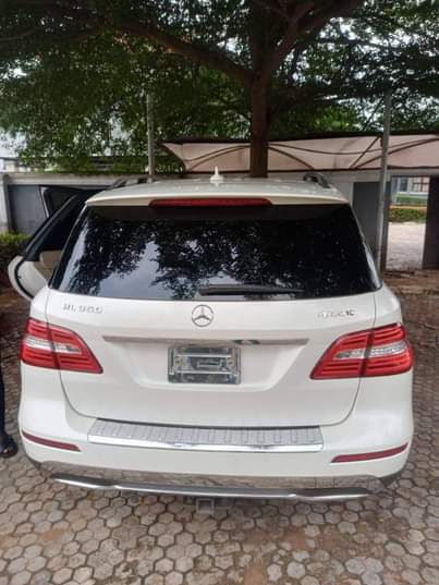 A picture of 2014 Mercedes Ml350