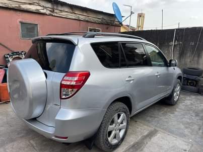 A picture of Registered Toyota RAV4 08 Perfect condition nothing to fix This