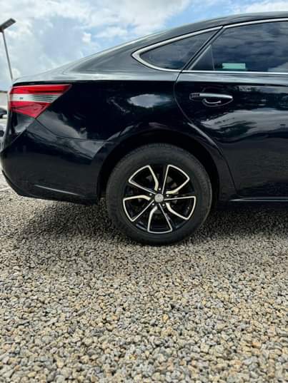 A picture of Clean Registered 2014 Toyota Avalon XLE 13 8m net price